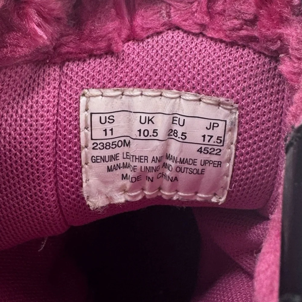 Timberland Girl’s Black and White Print with Pink Accents Snow Boots - Size 11